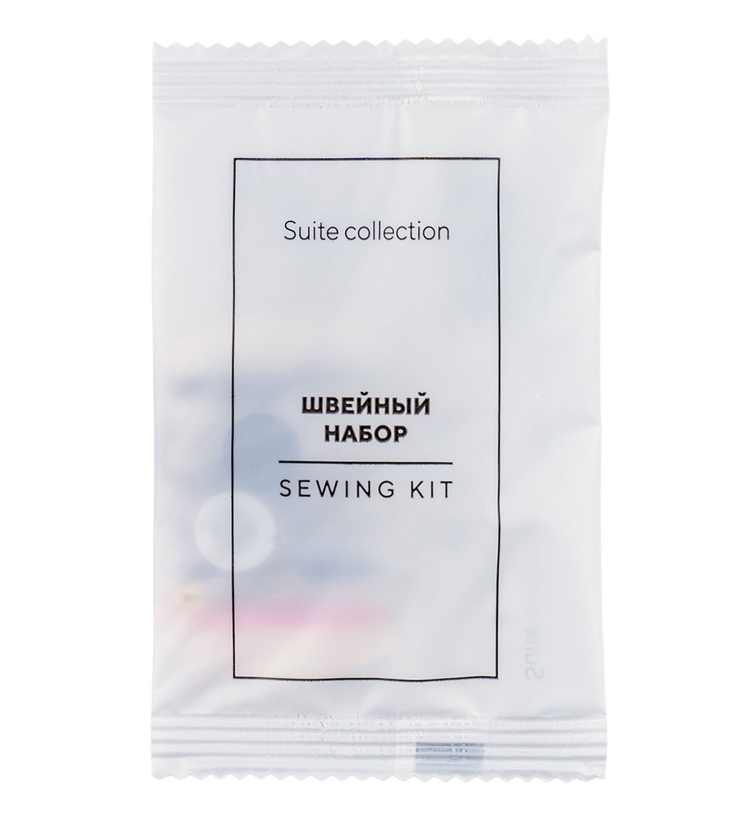 Швейный набор Suite Collection Optiline — компактный и удобный набор для мелкого ремонта одежды и текстильных изделий. Идеально подходит для отелей и гостиниц во время отдыха, путешествий и командировок.

В состав набора входят все необходимые принадлежности для быстрого устранения мелких дефектов: качественные нитки основных цветов, пуговицы, острая швейная иголка и булавка для временного крепления деталей. Компоненты набора позволяют оперативно пришить оторвавшуюся пуговицу, зашить небольшую дырочку, подшить брюки или юбку, выполнить другие простые швейные операции.

Набор упакован в белый флоупак, который обеспечивает компактное хранение и защиту содержимого от загрязнений. Небольшие размеры делают набор мобильным — его удобно брать с собой в поездки или хранить в ящике рабочего стола.

