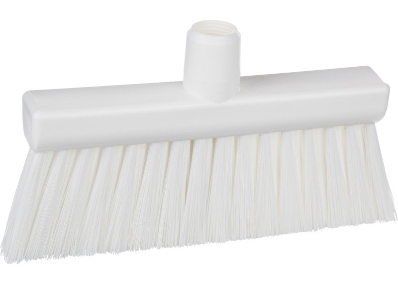 Щетка для холла вертикальная FBK предназначена для профессиональной уборки в общественных и коммерческих помещениях. Разработана специально для эффективной очистки полов в холлах, коридорах, вестибюлях и других помещениях с высокой проходимостью. Корпус щетки выполнен из высококачественного пластика, обеспечивает долговечность и устойчивость к механическим воздействиям. Щетина из полиэстера длиной 8 см отличается упругостью и износостойкостью, эффективно собирает пыль, мусор и загрязнения с различных типов напольных покрытий. Полиэстеровые волокна не деформируются при интенсивном использовании, сохраняют первоначальную форму и чистящие свойства. Ширина рабочей поверхности 26 см позволяет охватывать большую площадь за один проход, повышая производительность уборки. Вертикальная конструкция обеспечивает удобство использования и эргономичность работы. Щетка легко крепится к стандартным рукояткам для профессионального клинингового инвентаря.

Белый цвет щетки соответствует требованиям цветового кодирования в системе ХАССП, что делает ее подходящей для использования в пищевой промышленности, медицинских учреждениях и других объектах с повышенными санитарными требованиями.

Область применения: гостиницы и отели, офисные центры, торговые комплексы, медицинские учреждения, учебные заведения, предприятия общественного питания, промышленные объекты.

