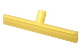 Сгон для пола FBK предназначен для удаления жидкости с гладких поверхностей. Изготовлен из полипропилена. Оснащен силиконовой вставкой, бережно очищает полы от лишней влаги, не повреждая поверхность. Легко очищается от загрязнений, быстро высыхает. Может использоваться совместно с рукоятками. Соответствует требования ХАССП. Цвет желтый. Длина 30 см.