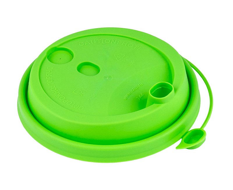 Крышка для стакана используется совместно с одноразовыми бумажными стаканами с верхним диаметром 80 мм. Надежно крепится к стакану, увеличивая его жесткость, плотно прилегает к краям, способствует удержанию напитка во время хранения, предохраняет от попадания пыли и грязи. Имеет отверстие для удобного употребления напитка во время ходьбы или за рулем автомобиля. Наличие клапана предоставляет возможность закрывать отверстие в крышке во время перерыва употребления во избежание непроизвольного проливания напитка. Оснащена углублением для крепления клапана во время использования и пробивным слотом для трубочки или размешивателя. Цвет салатовый.