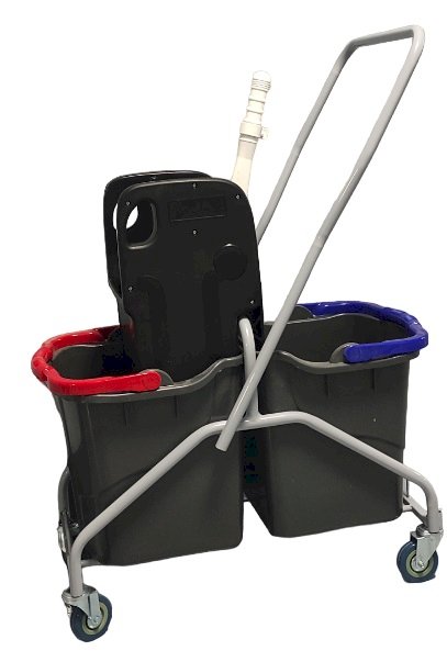 Тележка уборочная предназначена для уборки в помещениях. Прочный металлический каркас на колесах с двумя пластиковыми ведрами для воды объемом по 25 литров, механический отжим для петельных тряпок и МОПов. Удобная рукоятка для передвижения тележки.