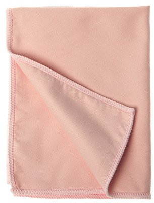 Салфетка для глянцевых поверхностей HQ Profiline изготовлена из микрофибры. Хорошо впитывает влагу, не требует протирки насухо, быстро сохнет, не оставляет ворса и разводов. Мягкая, бережно очищает поверхности, не царапая и не повреждая их. Долговечная, износостойкая, хорошо сохраняет свою форму после использования. Предназначена для уборки и полировки гладких поверхностей на кухне, в столовых, на предприятиях быстрого питания, в гостиницах и т.п. Размер 30х40 см. Плотность 170 г/кв.м. Цвет красный. 