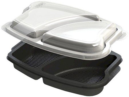 Прямоугольная крышка размером 262x182 мм из прозрачного полипропилена, отличается повышенной прочностью, устойчивостью к жирам, кислотам и перепадам температур, не деформируется и не выделяет вредных веществ, что гарантирует безопасность при контакте с пищевыми продуктами. Предназначена для надежного и герметичного закрытия прямоугольных двухсекционных контейнеров КД-403 соответствующего размера, обеспечивая удобную упаковку многокомпонентных блюд и защиту от протекания. Крышка плотно прилегает к контейнеру благодаря гибкому бортику, а ее прозрачность позволяет демонстрировать содержимое в торговых витринах. Оснащена удобными язычками для легкого открывания. Широко применяется в предприятиях общественного питания, продовольственной торговли, службах доставки, кейтеринге и организации питания в транспорте. Материал крышки пригоден для вторичной переработки. В упаковке поставляется 250 штук.