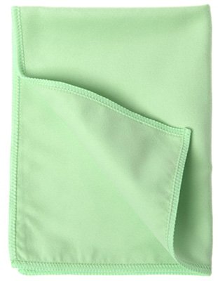 Салфетка для глянцевых поверхностей HQ Profiline изготовлена из микрофибры. Хорошо впитывает влагу, не требует протирки насухо, быстро сохнет, не оставляет ворса и разводов. Мягкая, бережно очищает поверхности, не царапая и не повреждая их. Долговечная, износостойкая, хорошо сохраняет свою форму после использования. Предназначена для уборки и полировки гладких поверхностей на кухне, в столовых, на предприятиях быстрого питания, в гостиницах и т.п. Размер 30х40 см. Плотность 170 г/кв.м. Цвет зеленый. 